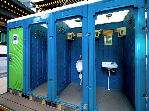 Porta potty delivery and setup in Centerfield, UT